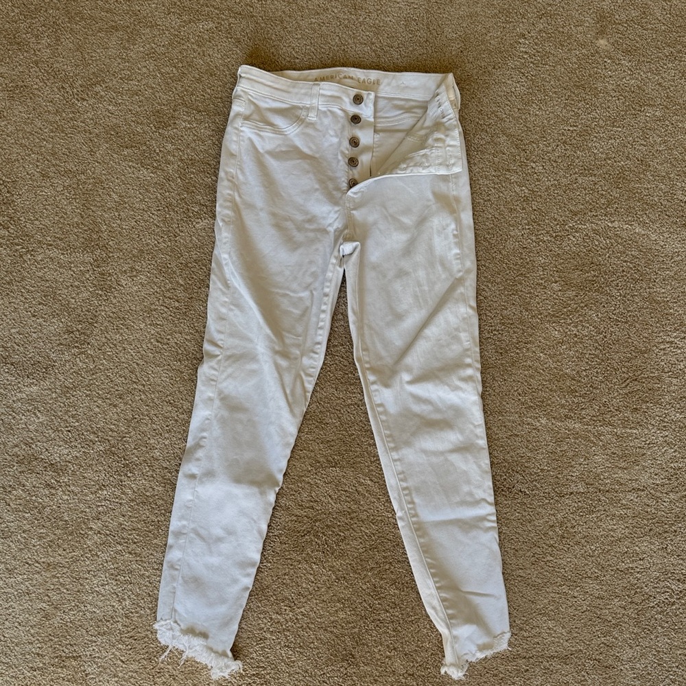American Eagle Outfitters White High-Rise Jeans